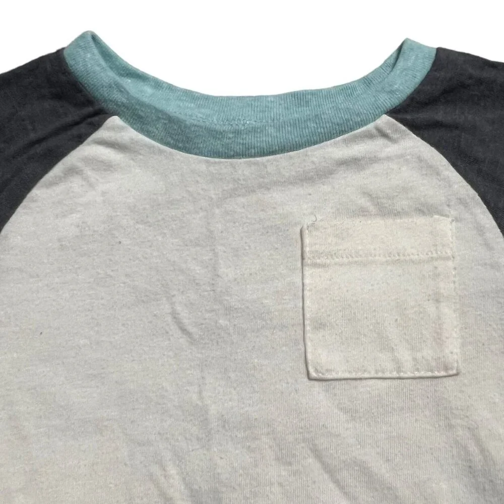 Old Navy 6-12m Long Sleeved Raglan Bodysuit Onesie